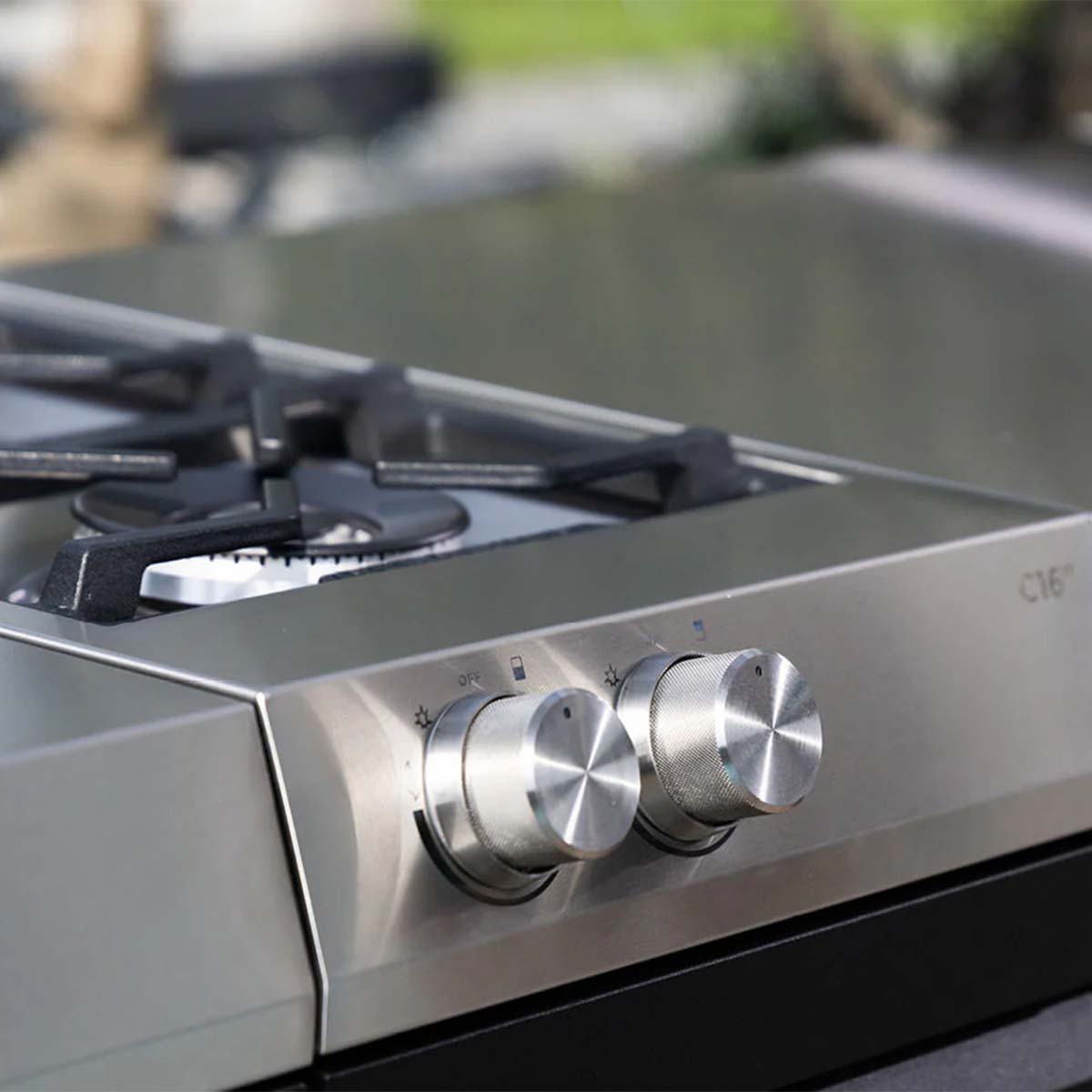 Otto Wilde Outdoorküche Wien | G32'' Connected Gasgrill