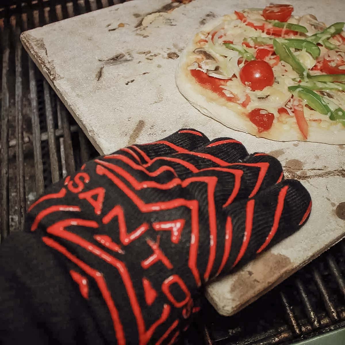 SANTOS BBQ-Handschuh - Grillhandschuhe aus Aramid - Grill-Handschuhe - bis  350°C - hochwertiges Material - Einheitsgröße - Gute Isolierung & Passform